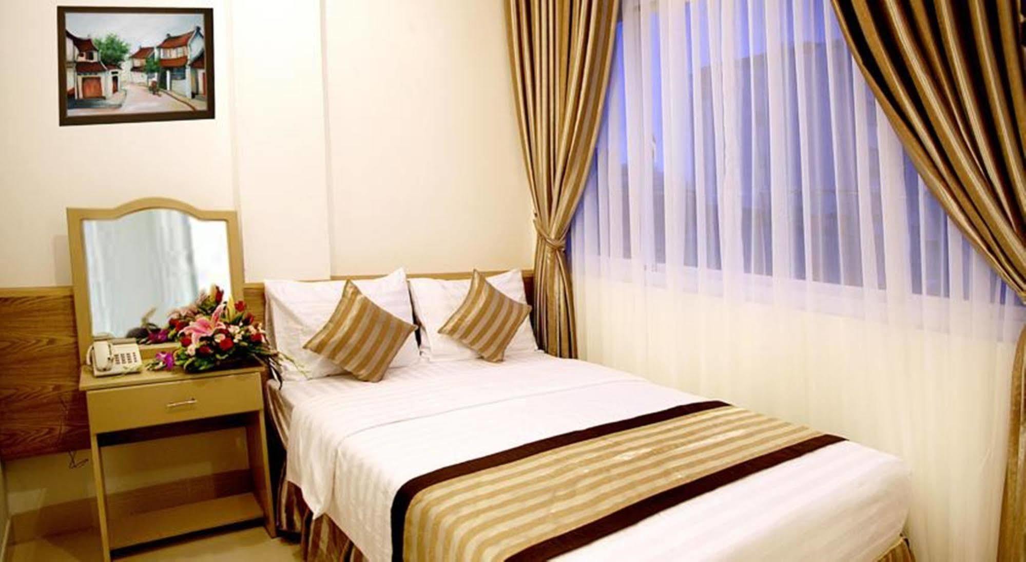 New Sunny Hotel Ho Chi Minh City Exterior photo